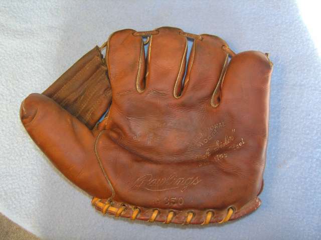 Dick Sisler Rawlings G350 Front Doug